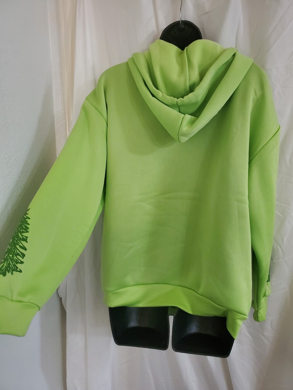 Peanuts camping Snoopy & Woodstock  green hoodie with snoopy zip pull size L NEW - Picture 9 of 14